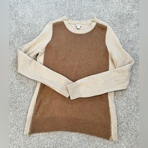 Wool sweater with zipper detail. Great condition!